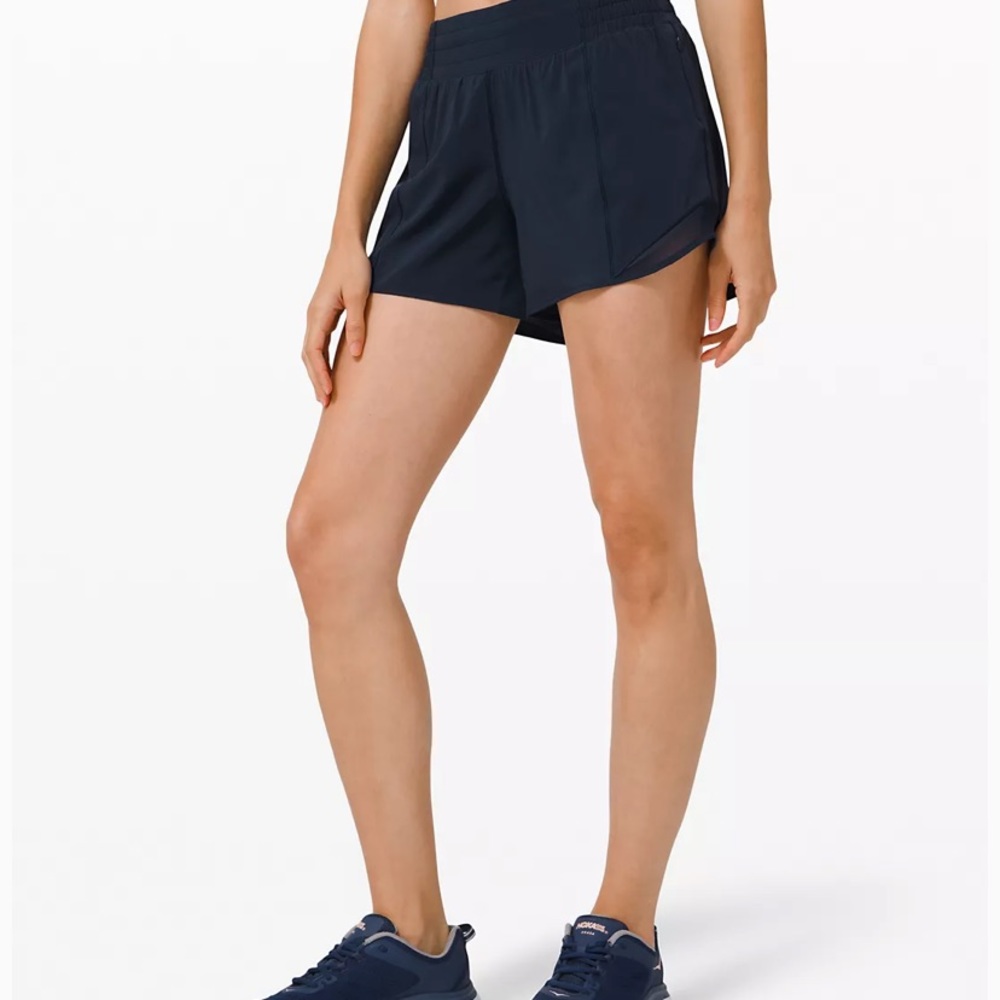 Lululemon Hotty Hot Shorts in Tall